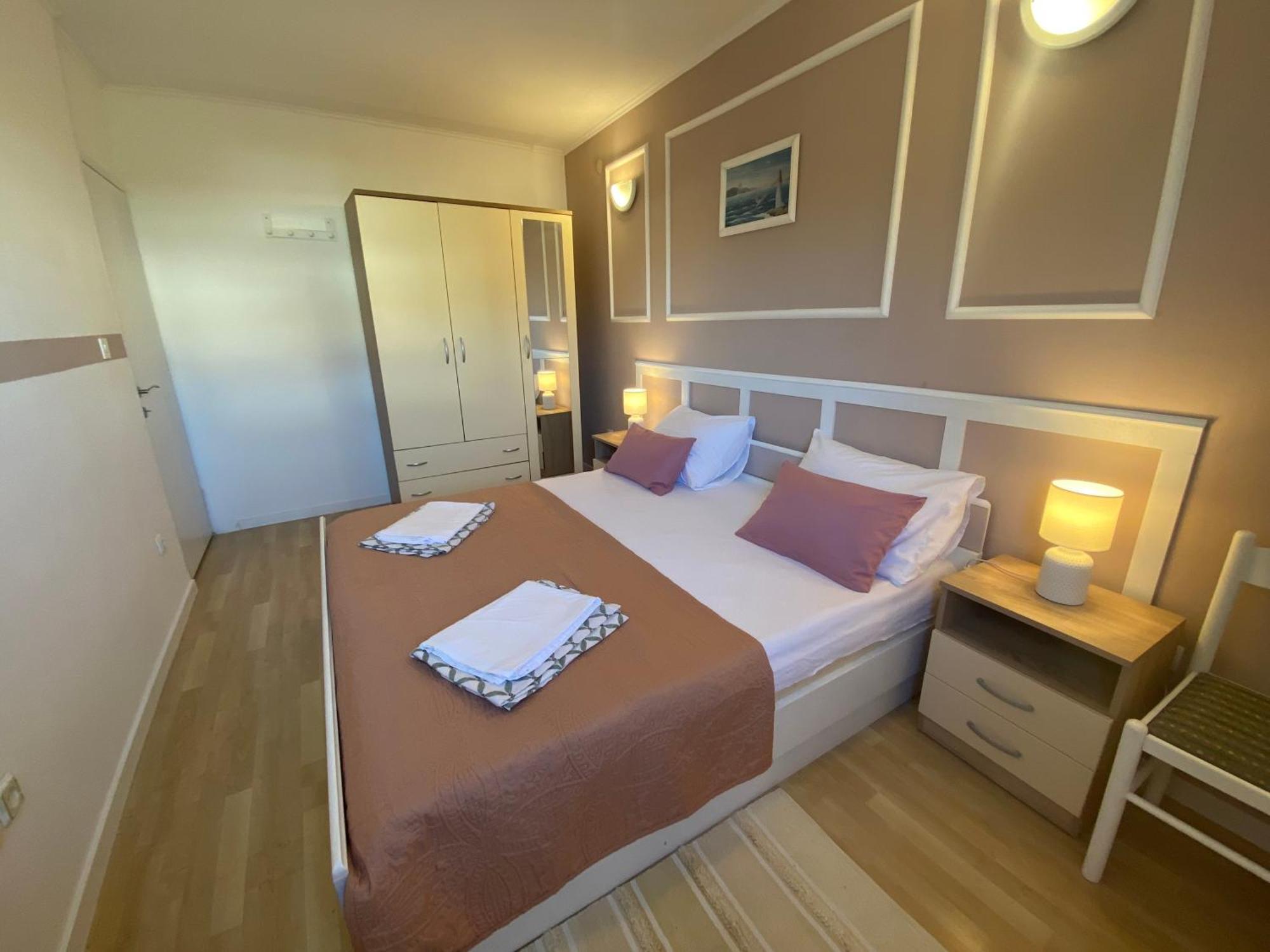 Apartman Mia Ana Tribalj Exteriör bild